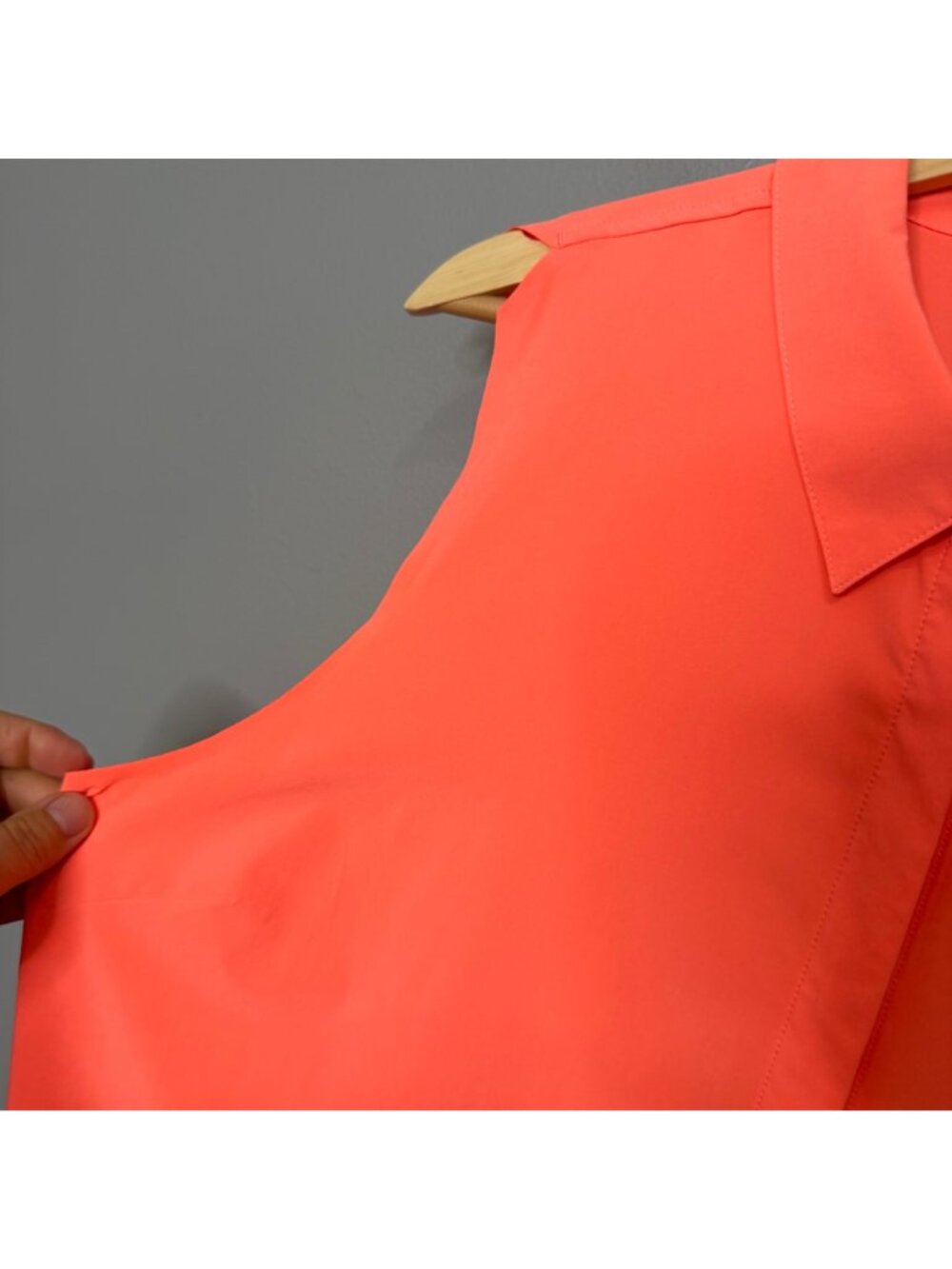 ATHLETA urbanite II tank in sunny coral size XL - Picture 4 of 6